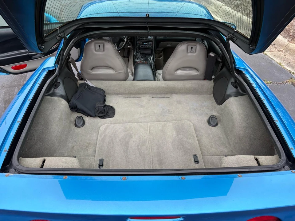 1998 Chevrolet Corvette C5 - Image 16 of 31