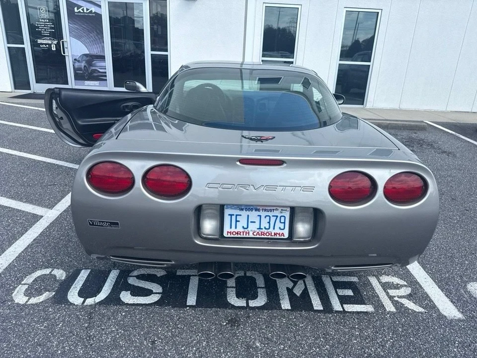 1998 Chevrolet Corvette C5 - Image 5 of 11