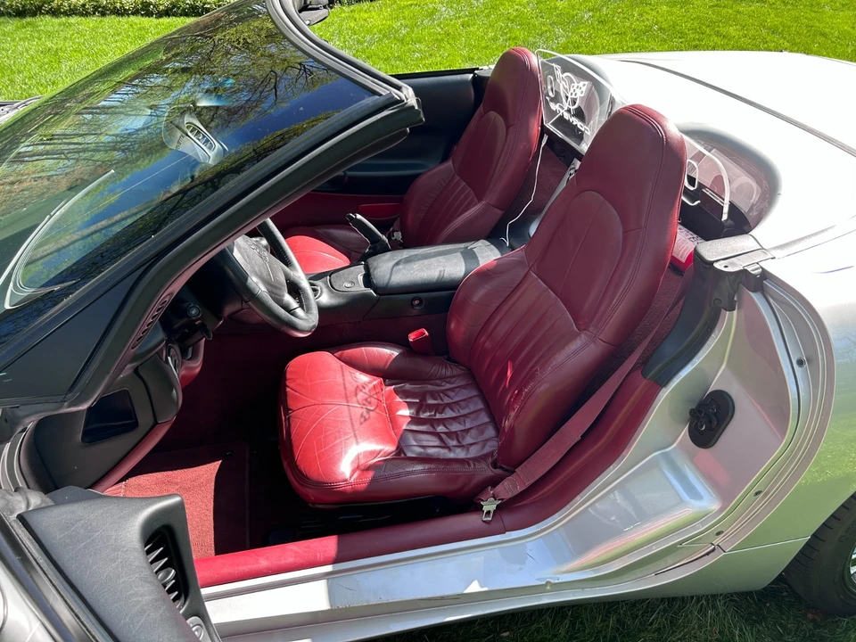 1998 Chevrolet Corvette C5 - Image 23 of 31