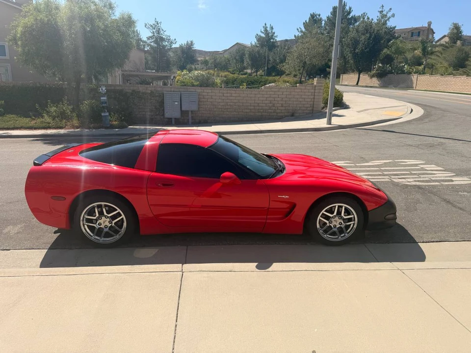 1998 Chevrolet Corvette C5 - Image 2 of 12