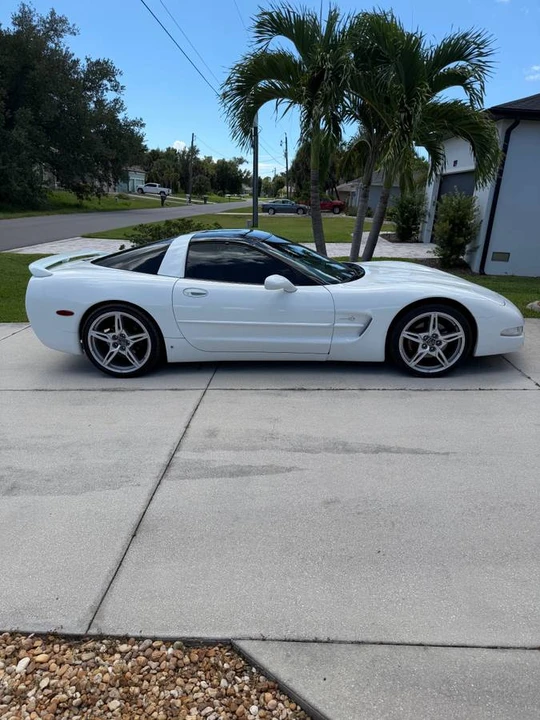 1998 Chevrolet Corvette C5 - Image 2 of 20