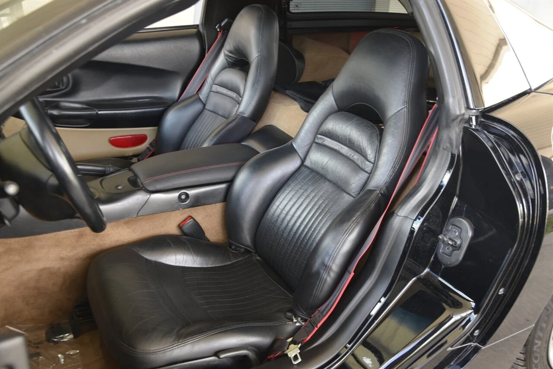 1998 Chevrolet Corvette C5 - Image 28 of 31