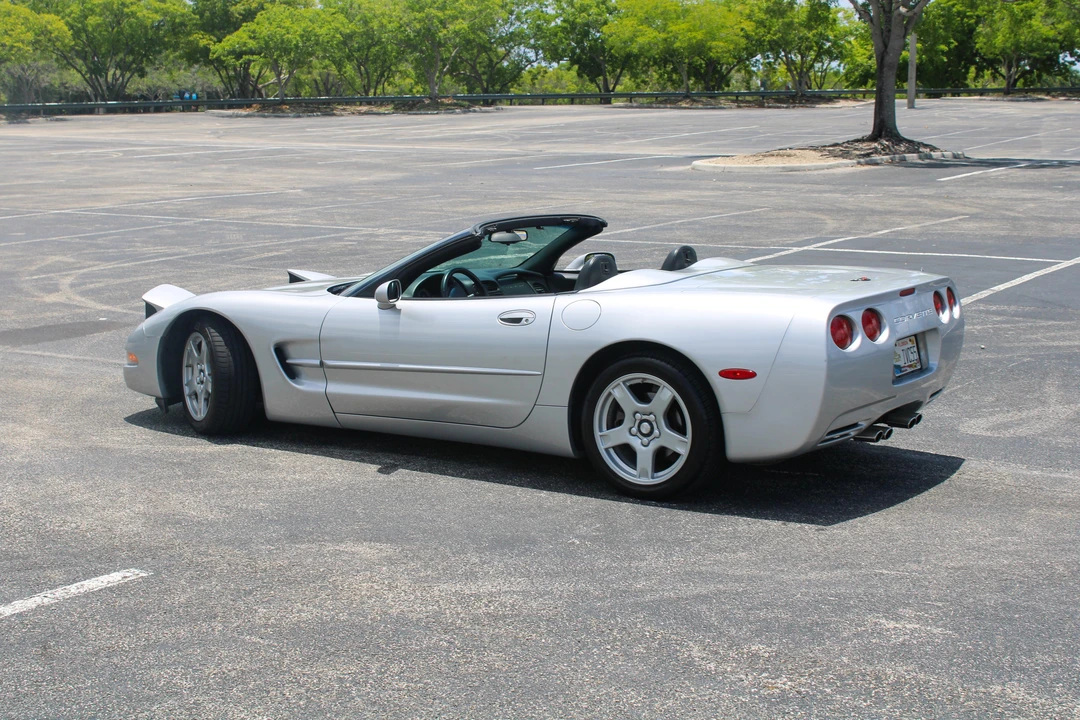 1998 Chevrolet Corvette C5 - Image 12 of 31