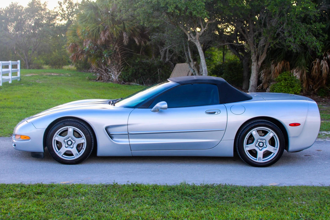 1998 Chevrolet Corvette C5 - Image 3 of 31