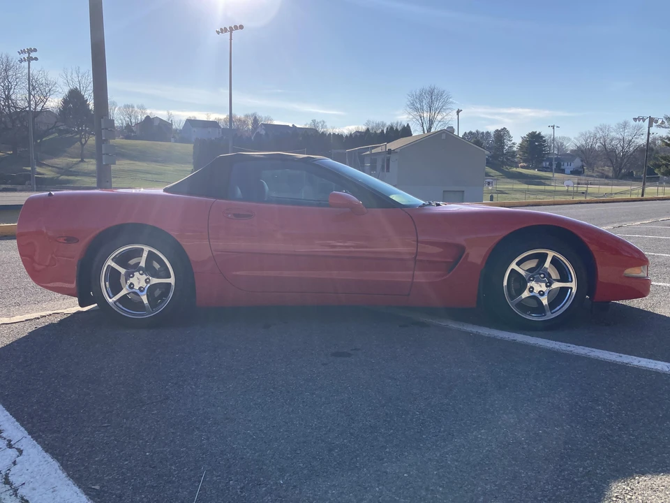 1998 Chevrolet Corvette C5 - Image 17 of 31