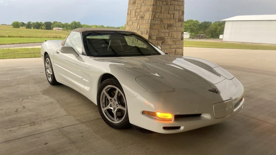 1998 Chevrolet Corvette C5 - Image 5 of 12