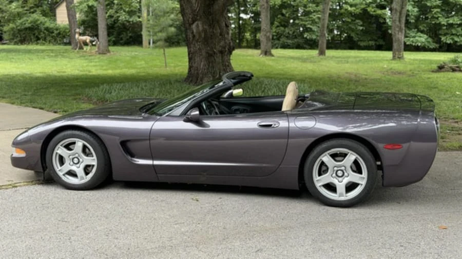 1998 Chevrolet Corvette C5 - Image 2 of 20