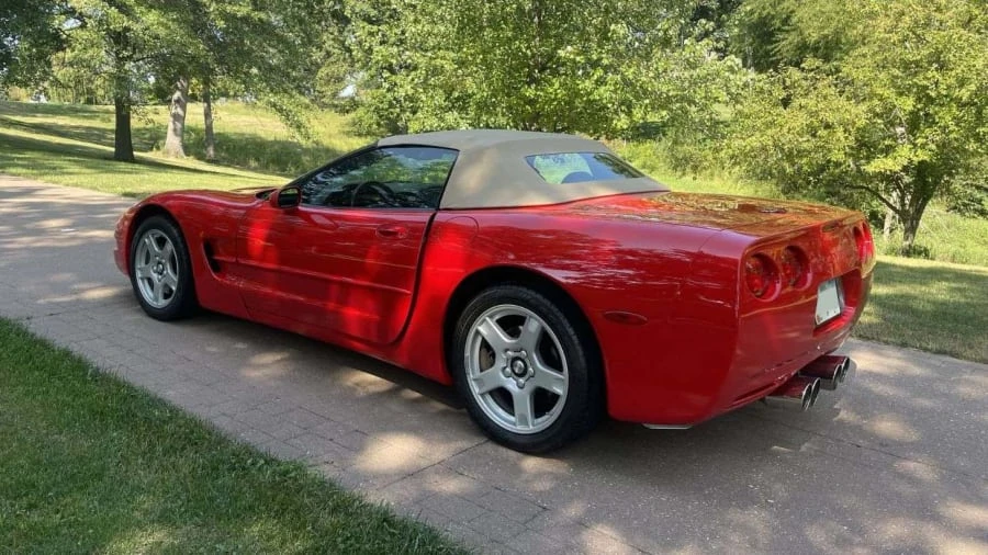1998 Chevrolet Corvette C5 - Image 5 of 17