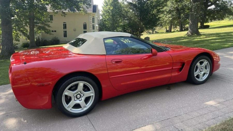 1998 Chevrolet Corvette C5 - Image 2 of 17