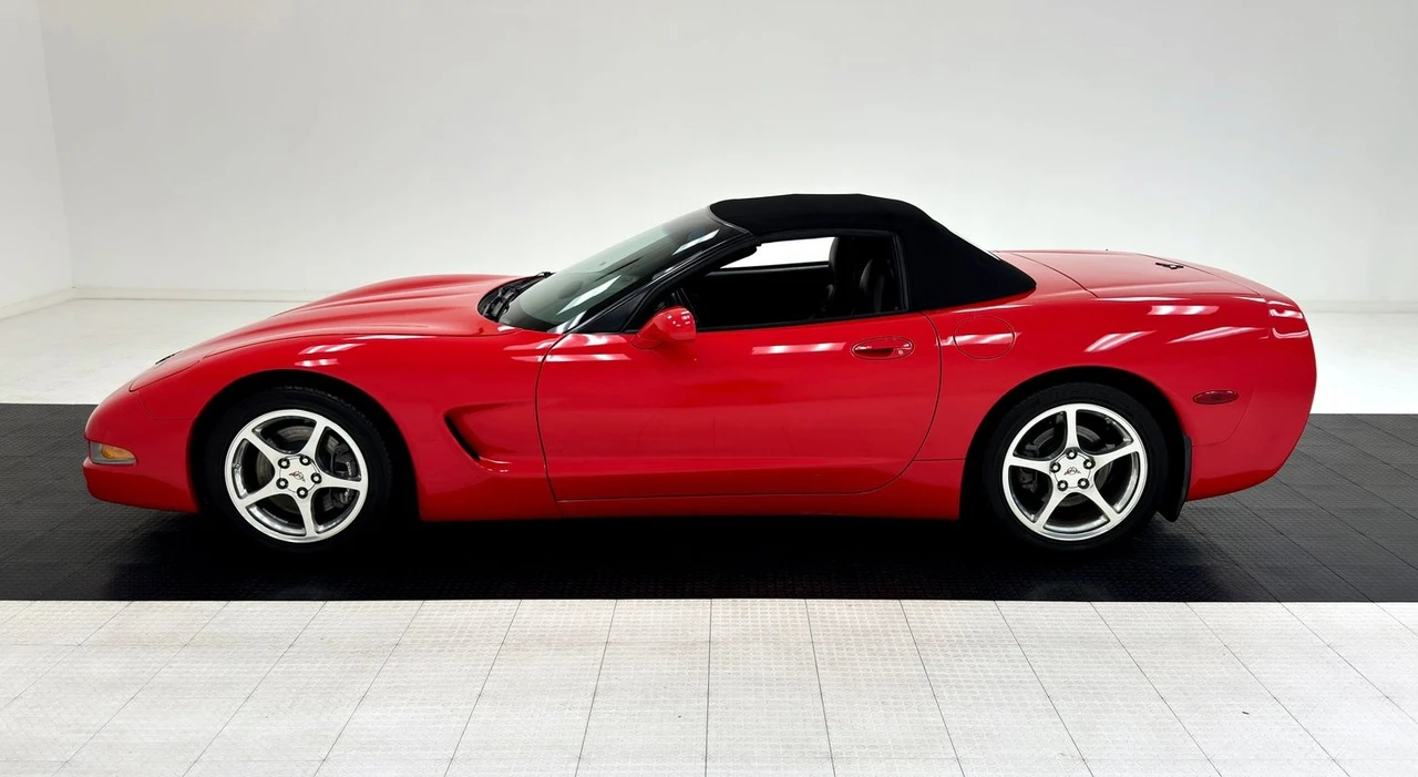 1998 Chevrolet Corvette C5 - Image 3 of 21
