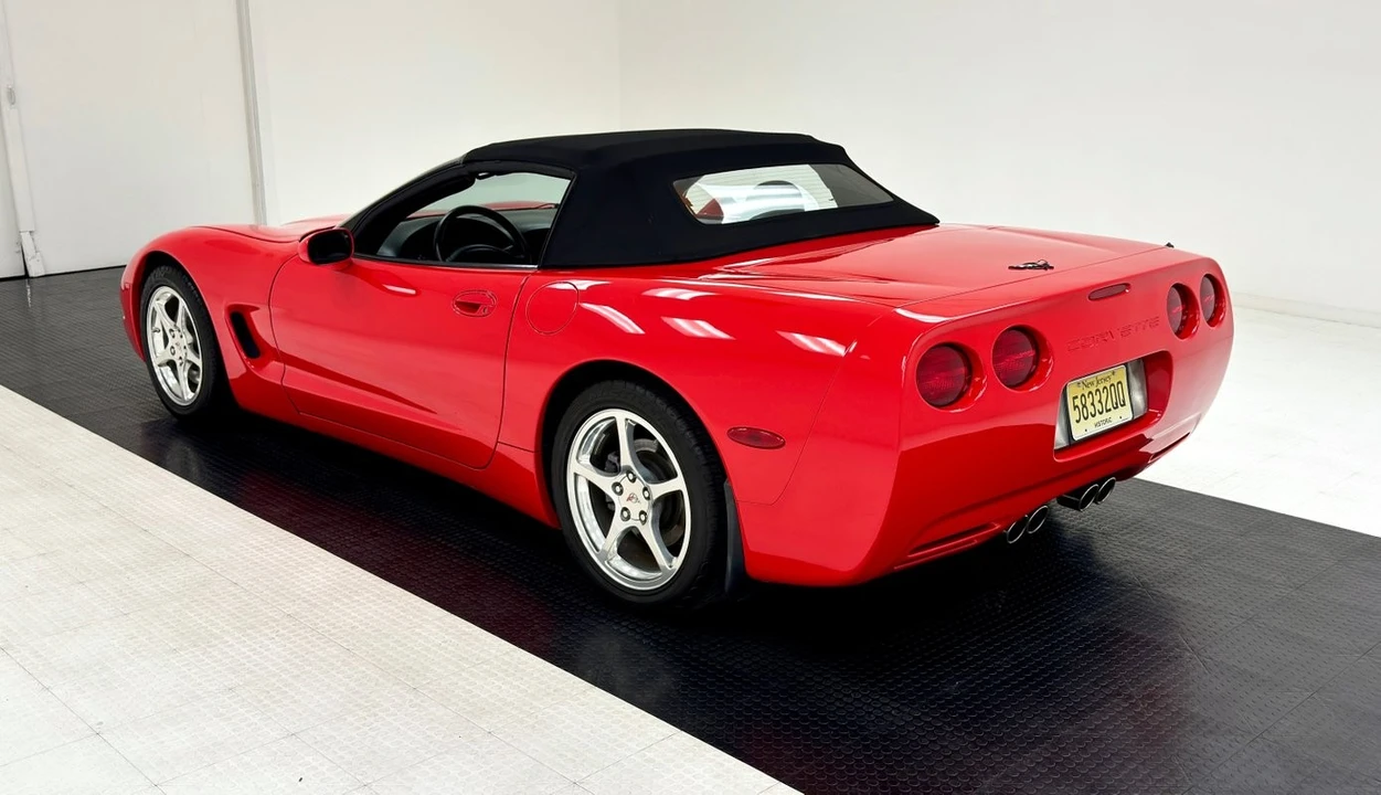 1998 Chevrolet Corvette C5 - Image 5 of 12