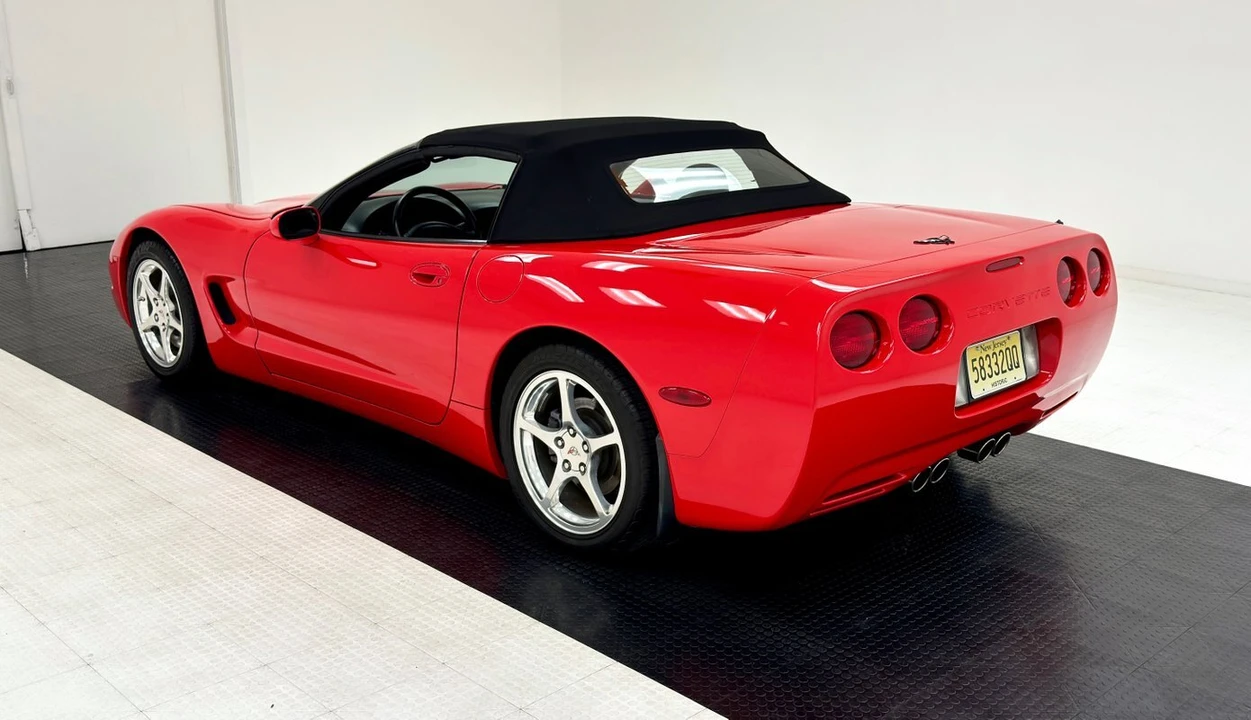 1998 Chevrolet Corvette C5 - Image 5 of 12