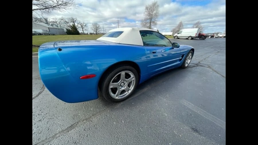 1998 Chevrolet Corvette C5 - Image 2 of 6
