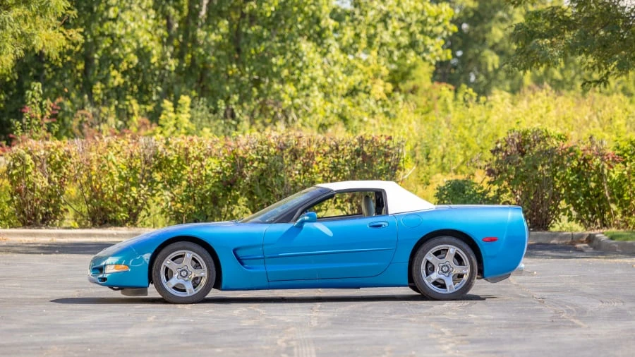 1998 Chevrolet Corvette C5 - Image 2 of 20