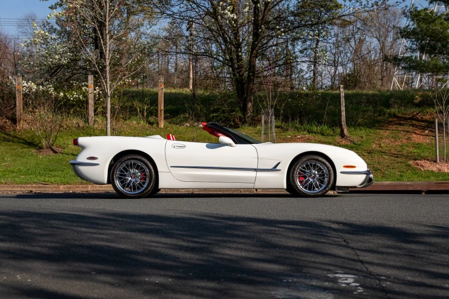 1998 Chevrolet Corvette C5 - Image 2 of 30