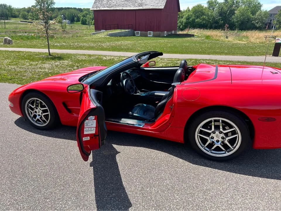1998 Chevrolet Corvette C5 - Image 2 of 4