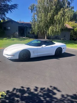 1998 Chevrolet Corvette Convertible 2D