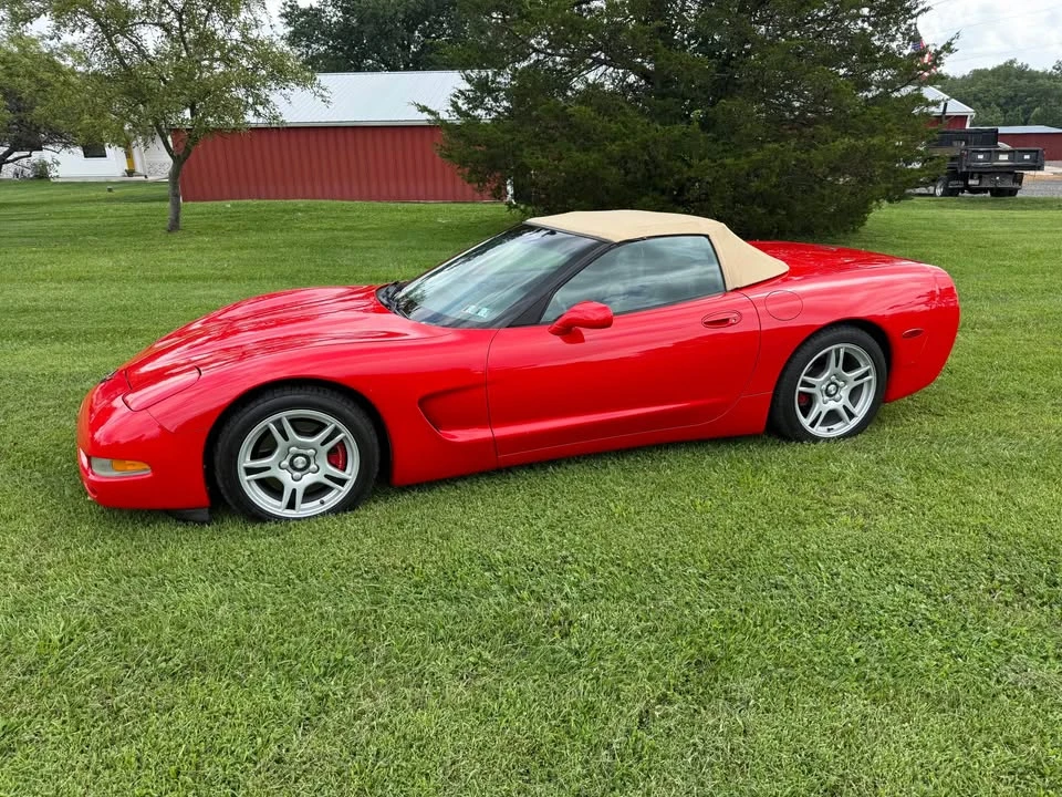 1998 Chevrolet Corvette C5 - Image 2 of 18
