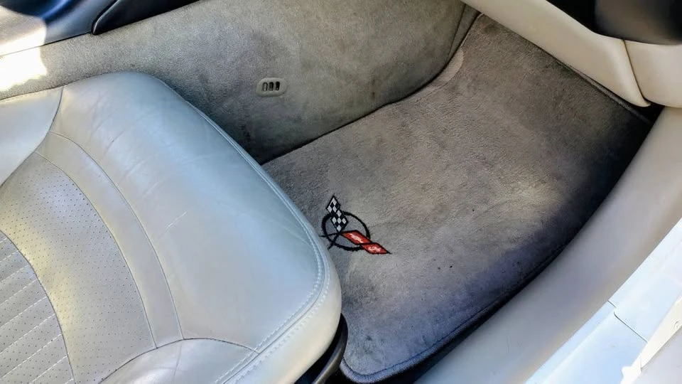 1998 Chevrolet Corvette C5 - Image 14 of 20