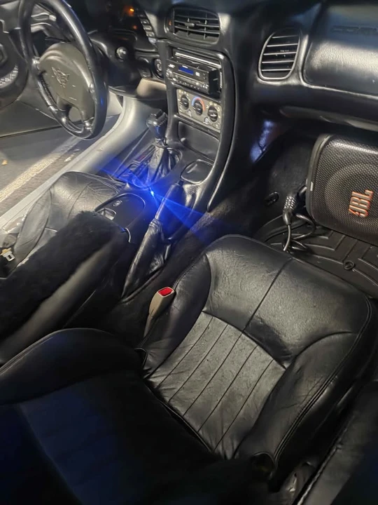 1998 Chevrolet Corvette C5 - Image 3 of 3