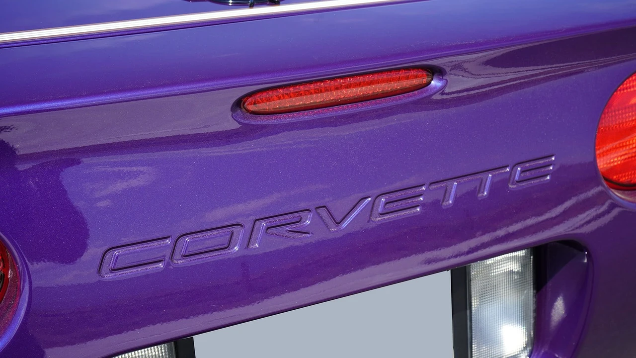 1998 Chevrolet Corvette C5 - Image 28 of 31
