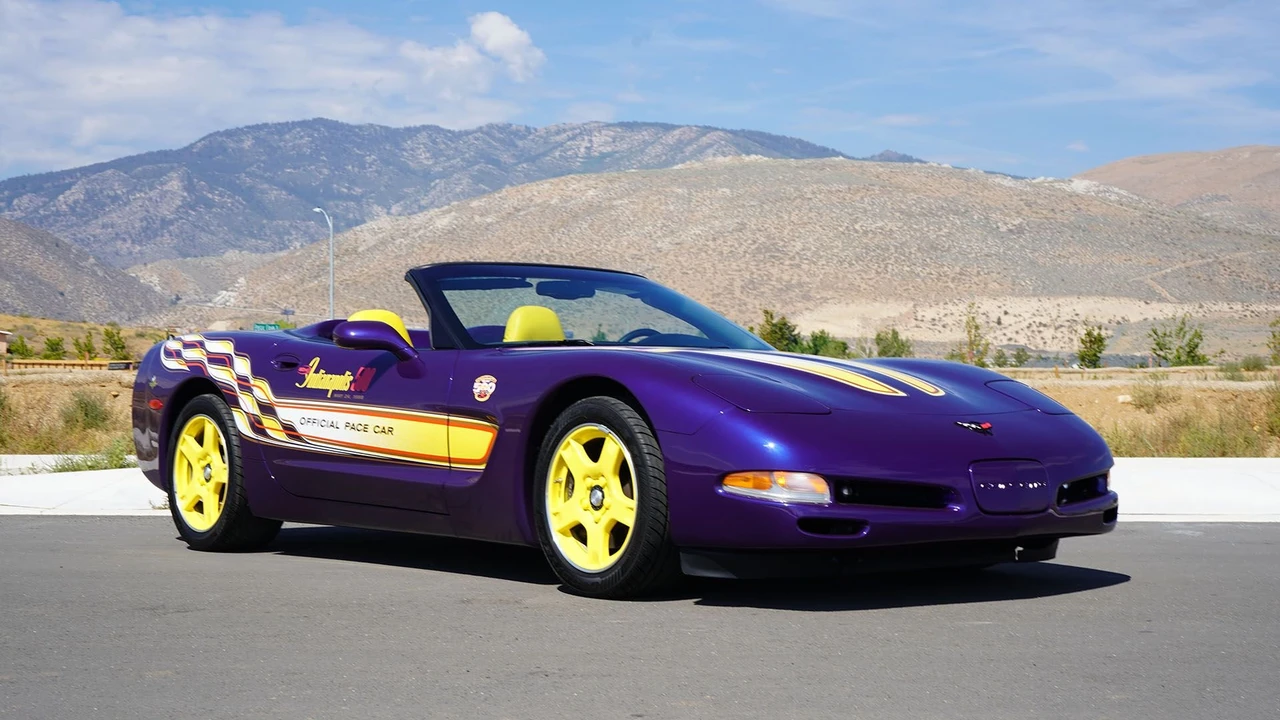 1998 Chevrolet Corvette C5 - Image 2 of 31