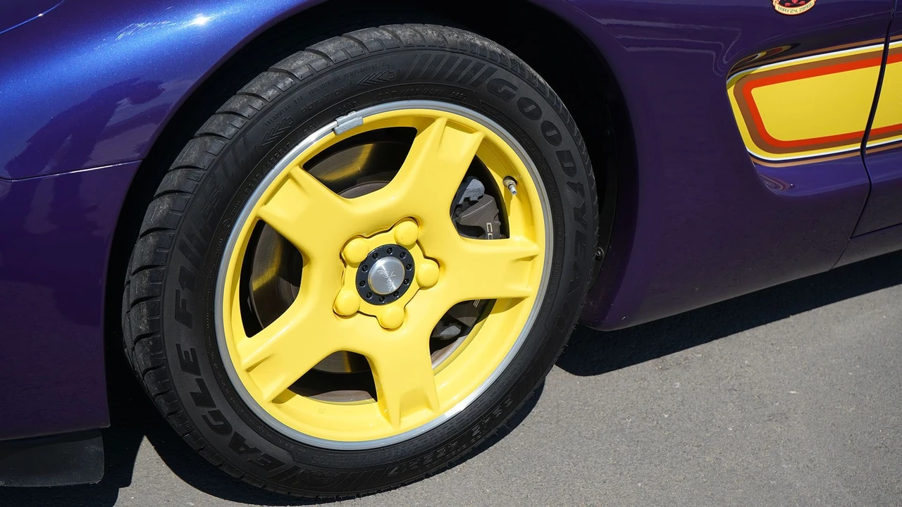 1998 Chevrolet Corvette C5 - Image 17 of 31