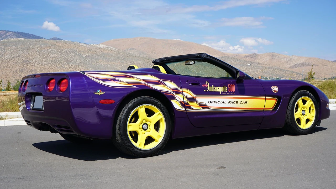 1998 Chevrolet Corvette C5 - Image 5 of 31