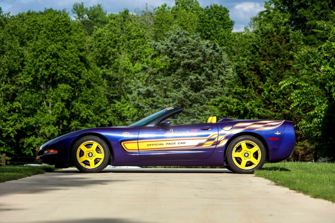 1998 Chevrolet Corvette C5 - Image 2 of 31
