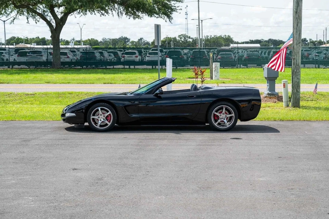 1998 Chevrolet Corvette C5 - Image 2 of 21