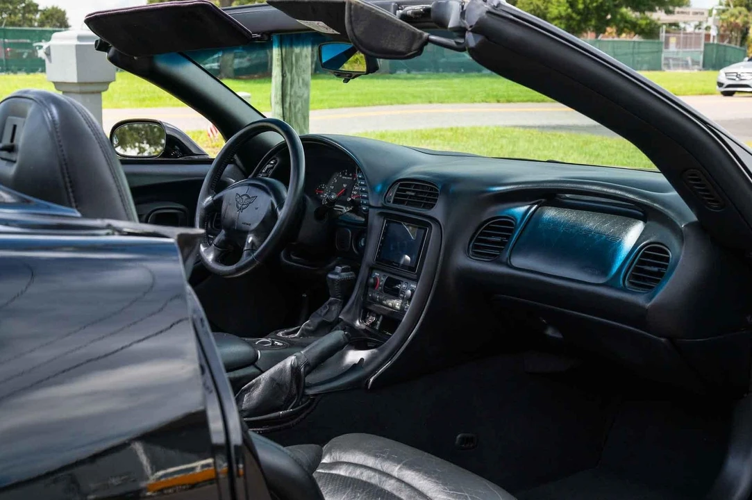 1998 Chevrolet Corvette C5 - Image 16 of 21