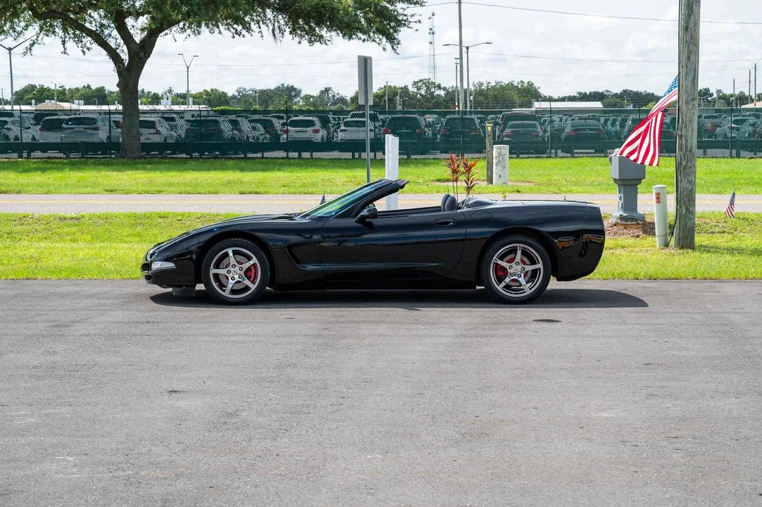1998 Chevrolet Corvette C5 - Image 2 of 21