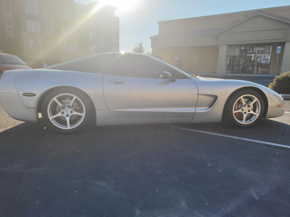 1998 Chevrolet Corvette C5 - Image 16 of 31