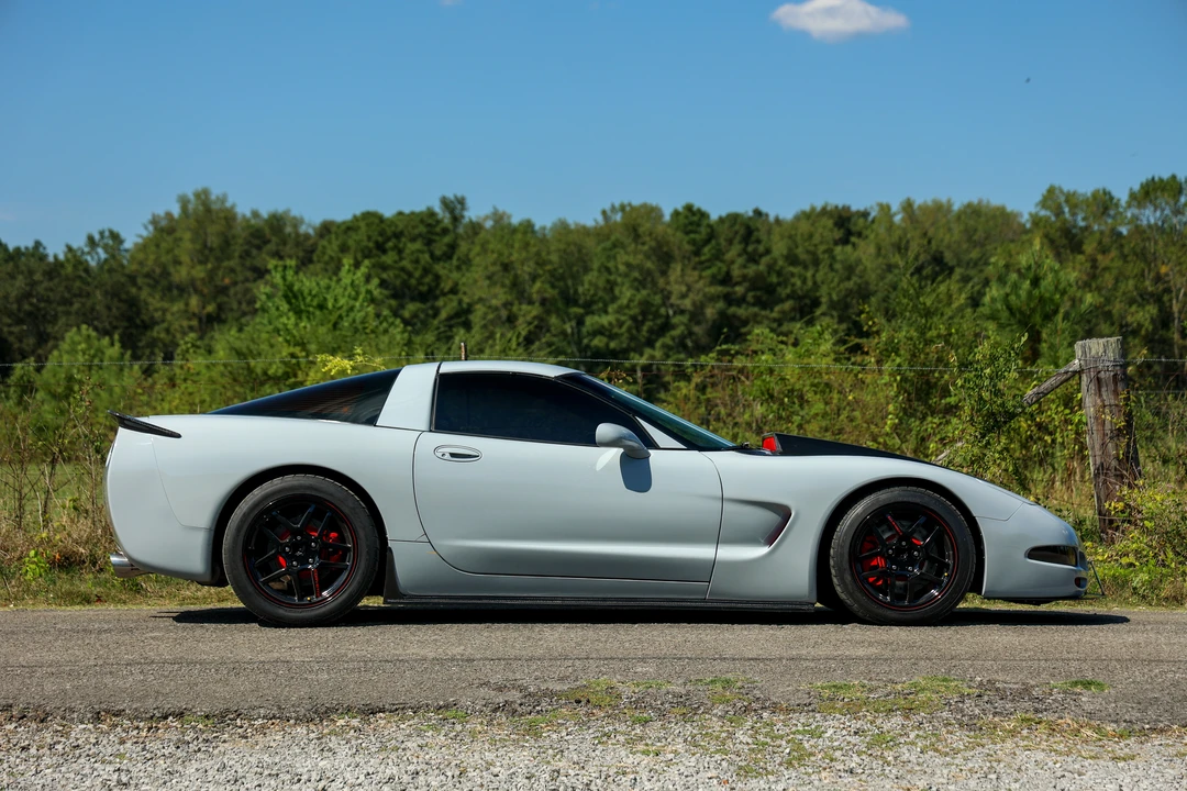 1998 Chevrolet Corvette C5 - Image 2 of 31