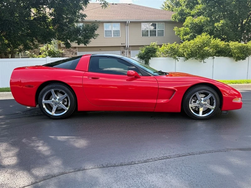 1998 Chevrolet Corvette C5 - Image 5 of 28