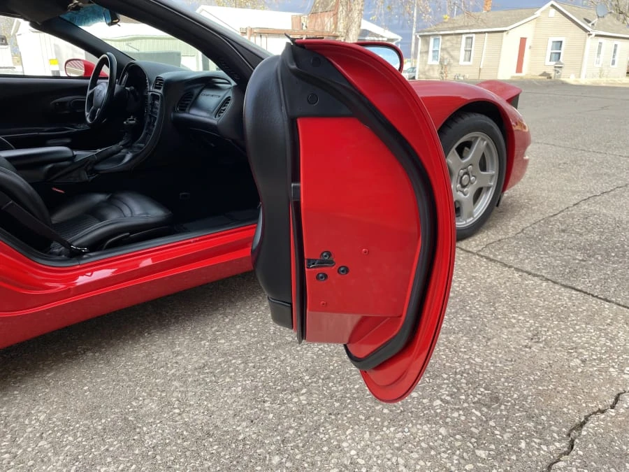 1998 Chevrolet Corvette C5 - Image 21 of 28