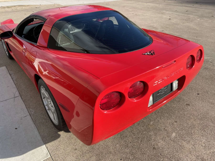 1998 Chevrolet Corvette C5 - Image 16 of 28