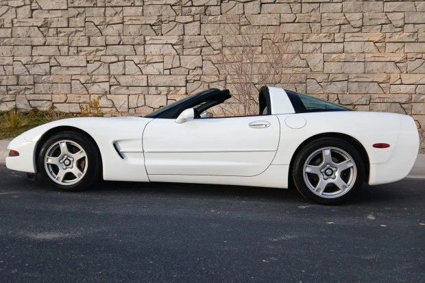1998 Chevrolet Corvette C5 - Image 3 of 7