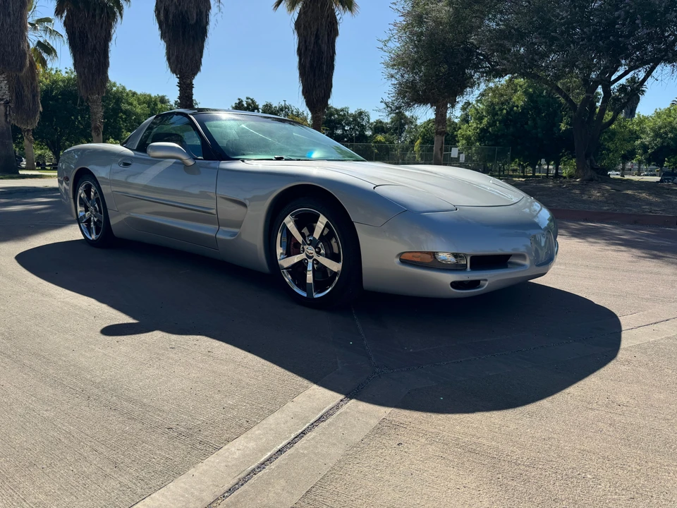 1998 Chevrolet Corvette C5 - Image 11 of 31