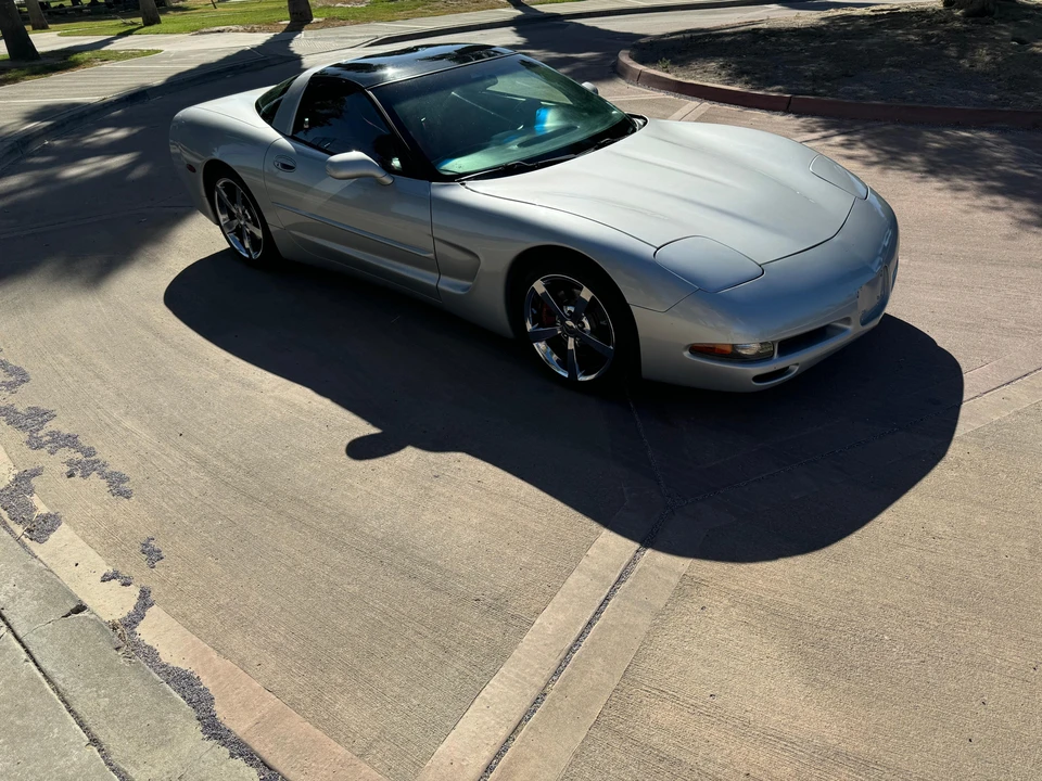 1998 Chevrolet Corvette C5 - Image 12 of 31