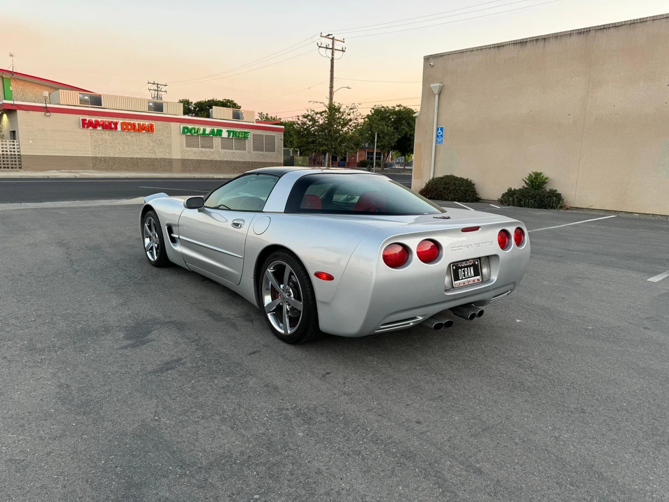 1998 Chevrolet Corvette C5 - Image 8 of 31