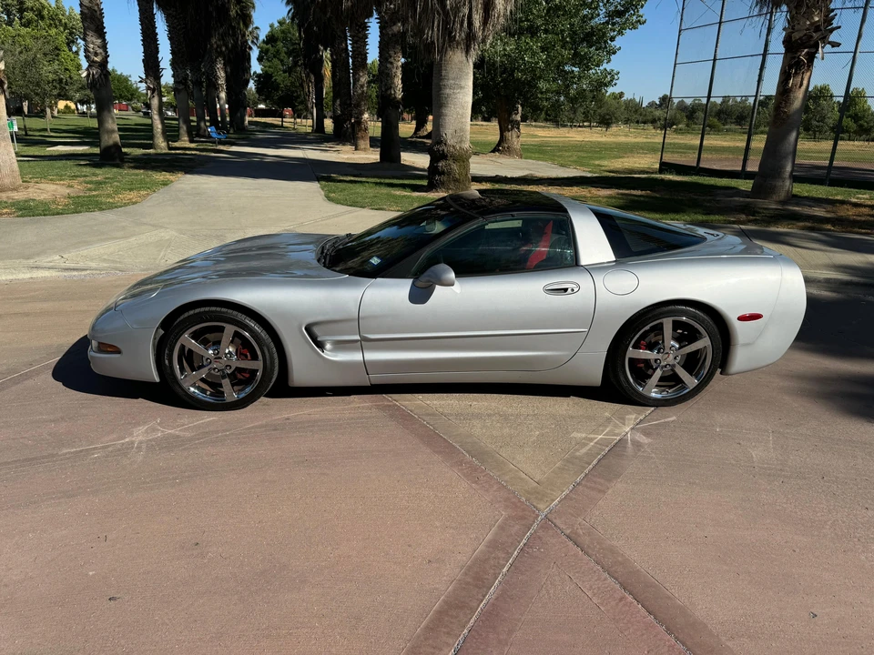 1998 Chevrolet Corvette C5 - Image 7 of 31