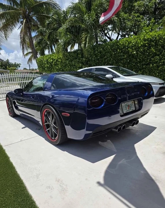 1998 Chevrolet Corvette C5 - Image 2 of 11