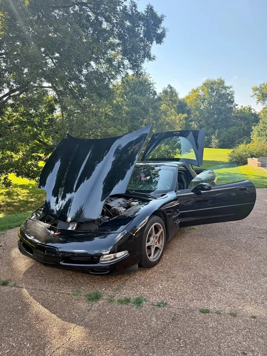1998 Chevrolet Corvette C5 - Image 1 of 13