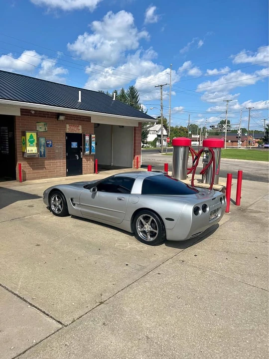 1998 Chevrolet Corvette C5 - Image 1 of 4