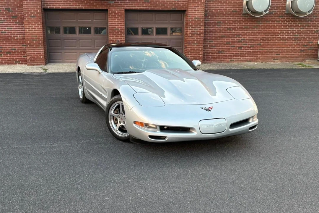 1998 Chevrolet Corvette C5 - Image 15 of 31