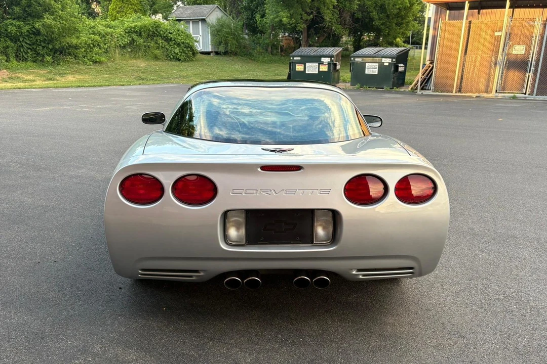 1998 Chevrolet Corvette C5 - Image 5 of 31