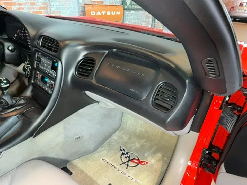 1998 Chevrolet Corvette C5 - Image 13 of 19