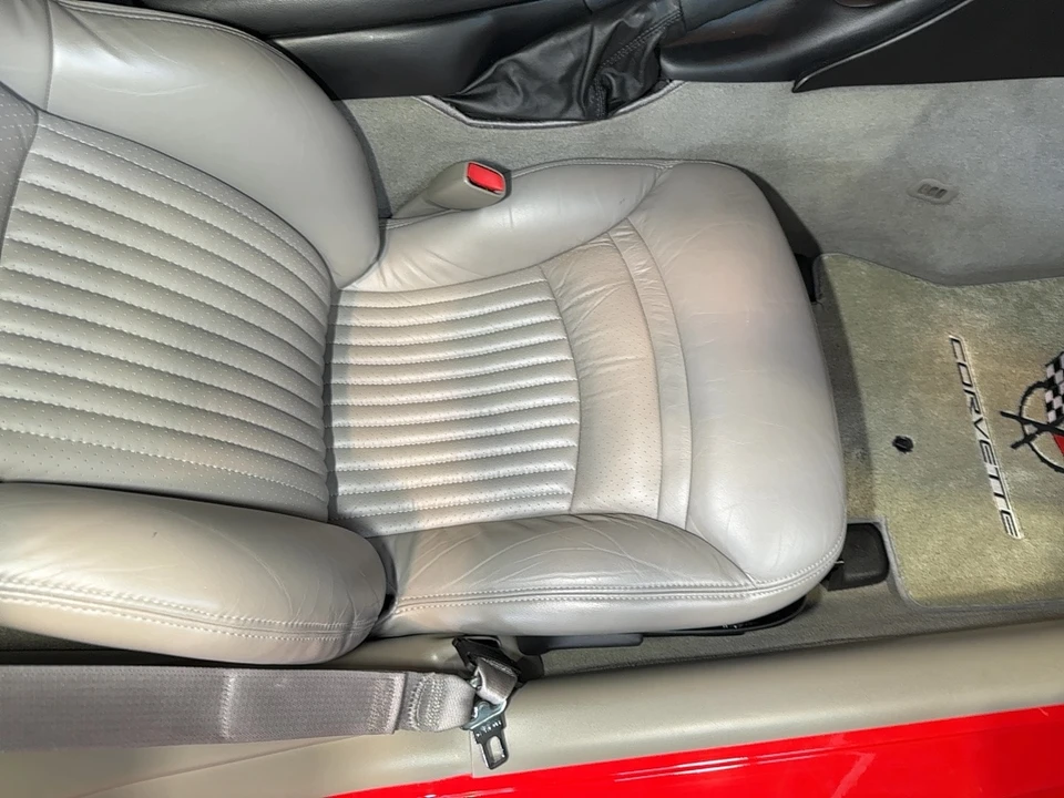 1998 Chevrolet Corvette C5 - Image 14 of 19