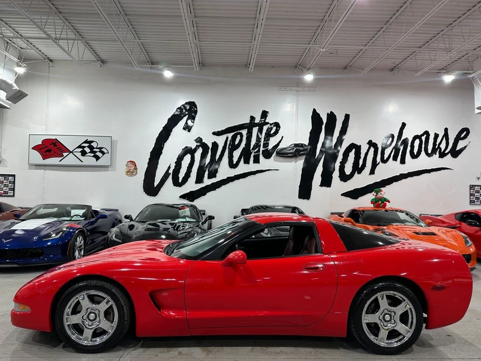 1998 Chevrolet Corvette C5 - Image 2 of 11